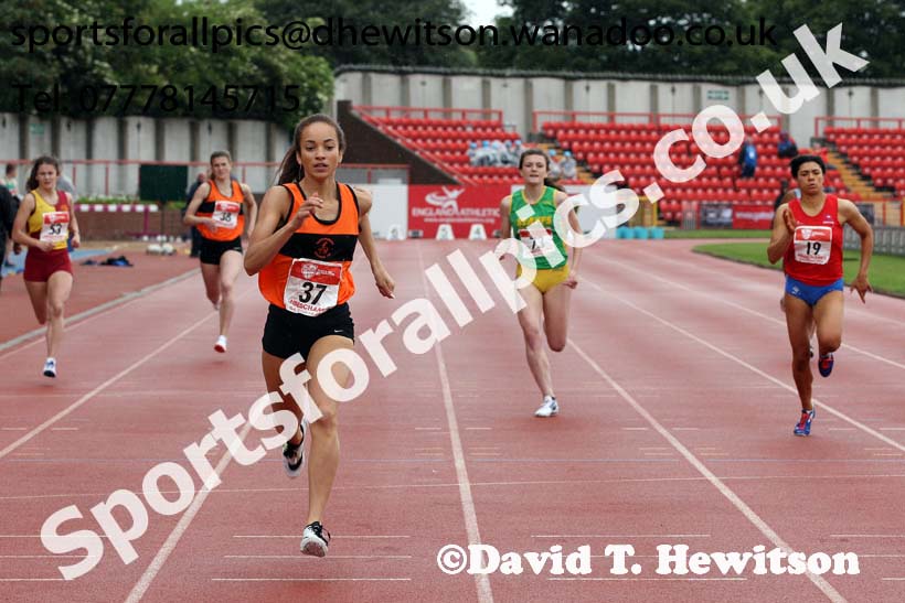 Senior girls 400 metres, English Schools Track and Field. Photo: David T. Hewitson/Sports for All Pics